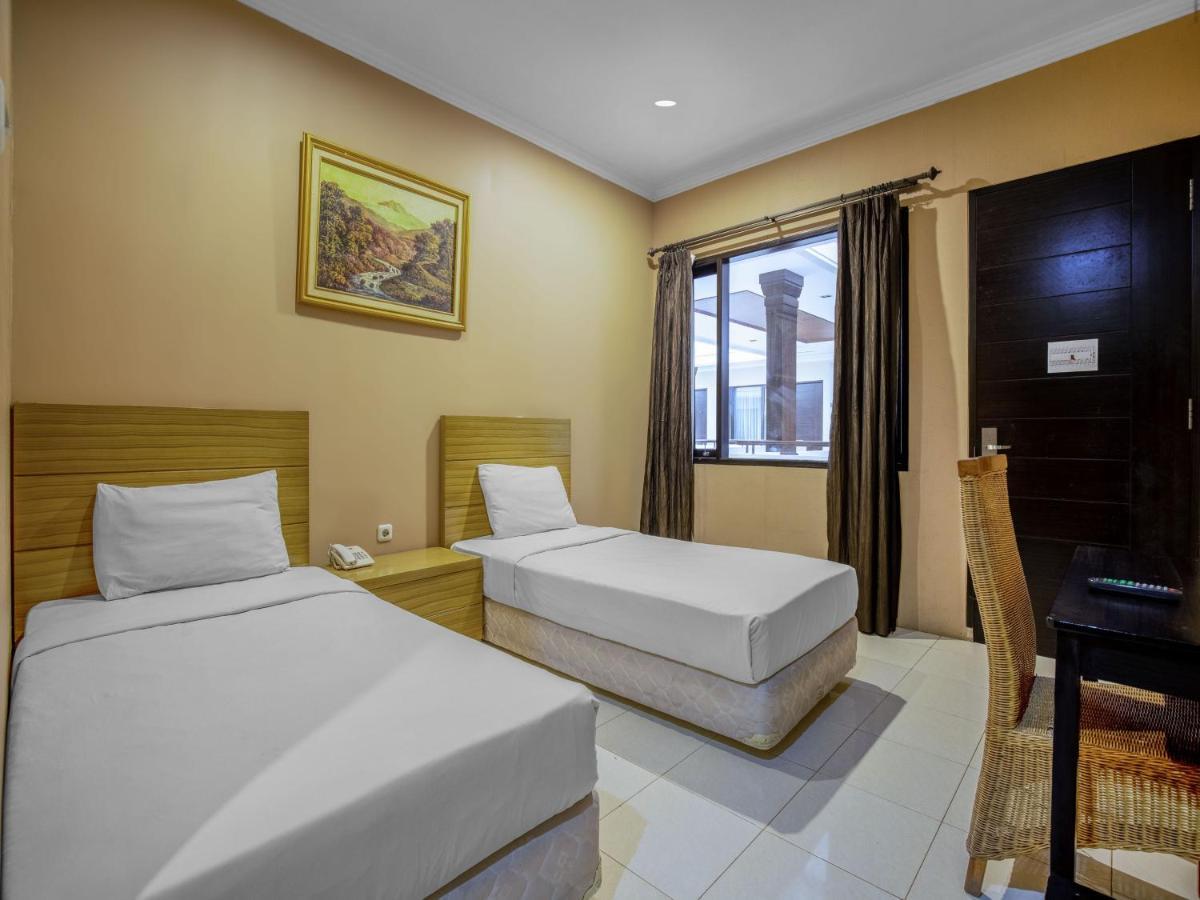 Takashimaya Hotel & Convention Lembang Δωμάτιο φωτογραφία