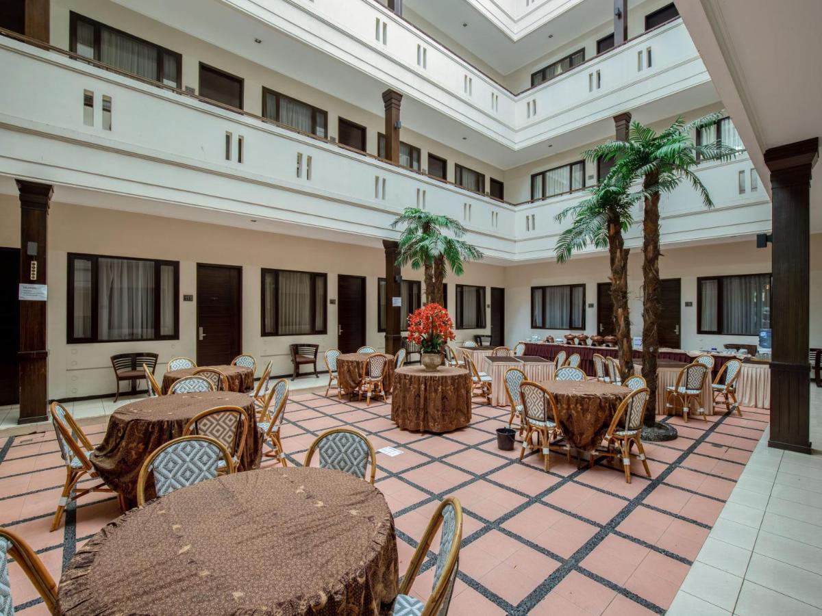 Takashimaya Hotel & Convention Lembang Εξωτερικό φωτογραφία