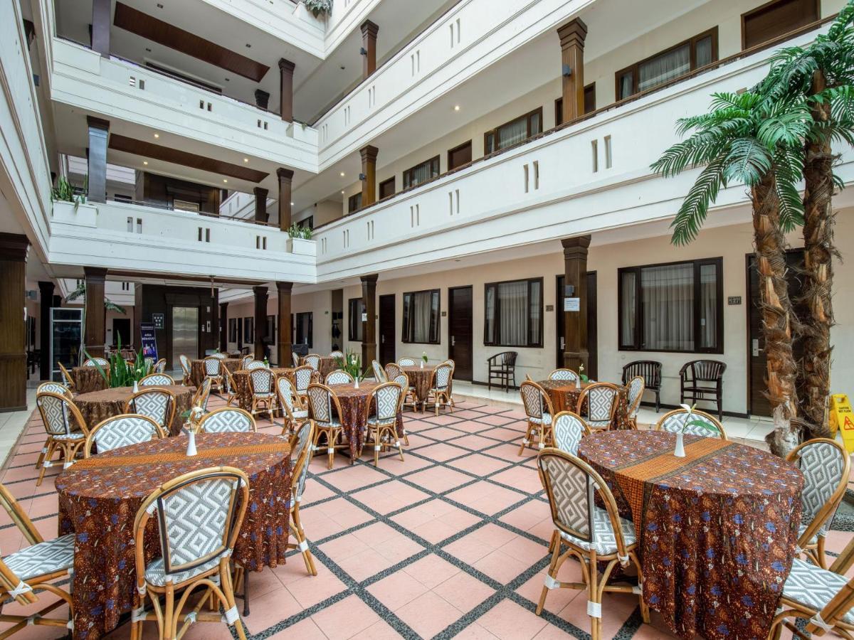 Takashimaya Hotel & Convention Lembang Εξωτερικό φωτογραφία
